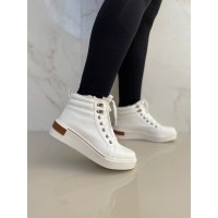 Bota Feminina Cano Curto C/Cadarço BRANCO C/Pêlo - Bota - Levit Calçados